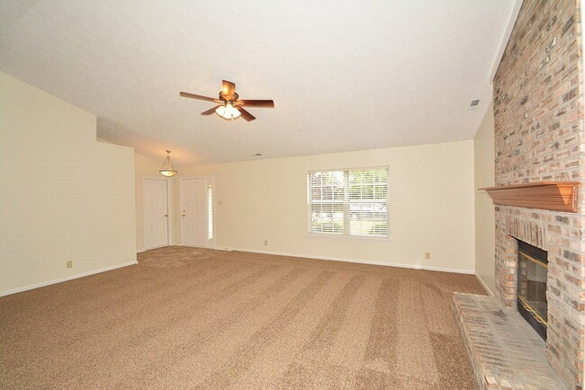 Photo - 1829 Maradona Dr