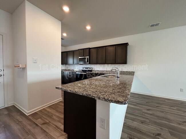 Photo - 112 Cactus Crk Trl