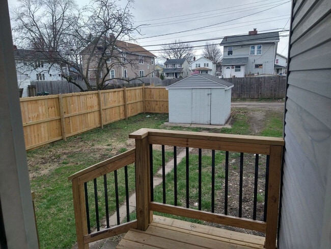 Photo - 587 S Ogden Ave