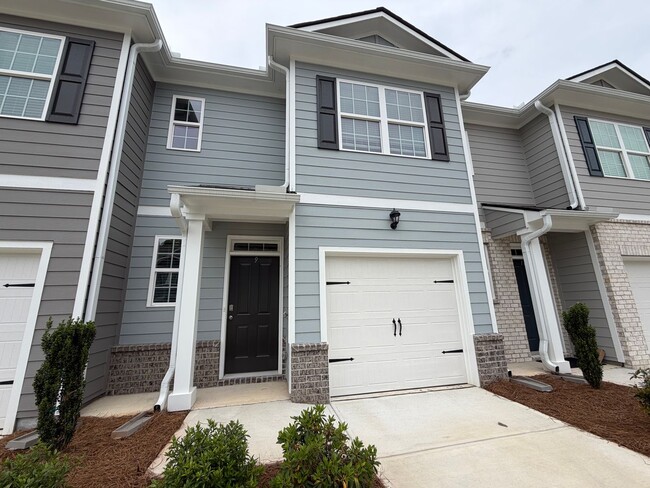 Building Photo - 3 Bedrooms, 2.5 Bathrooms - Townhome in Armuchee!