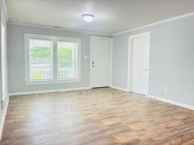 Photo - 409 Orange St