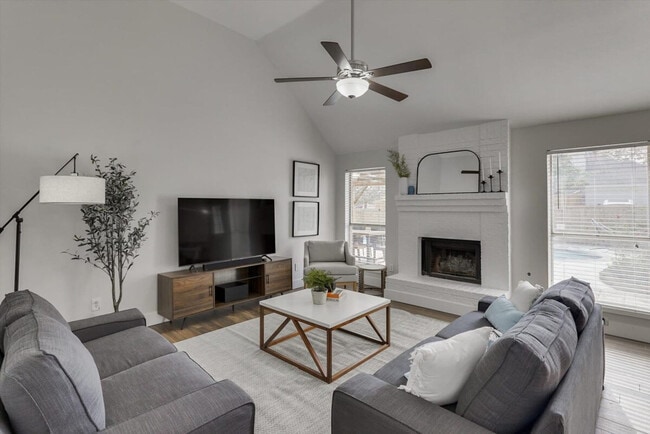 Photo - 516 Maywood Ln Unidad ID1056401P