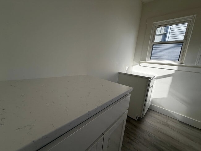 Photo - 2128 Norwood Blvd