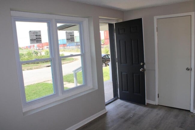 Photo - 1307 S 29th St