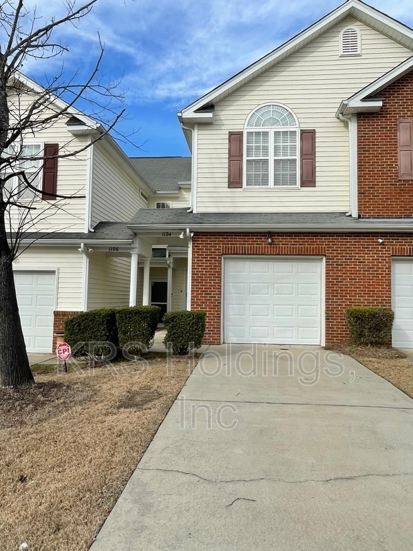 Photo - 1104 Hadel Pl Townhome