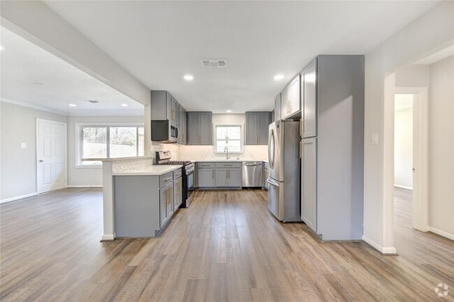 Building Photo - 6026 Clarewood Dr Rental