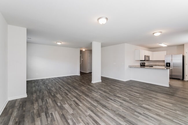 Photo - 109 Amber Mill Cir