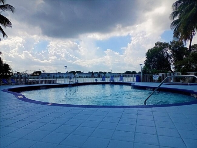 Photo - 3477 NW 44th St Unit 106