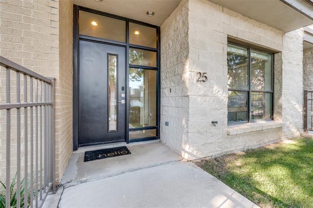 Photo - 4111 Newton Ave Unidad 25 Rental