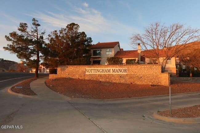 Photo - 4614 N Stanton St