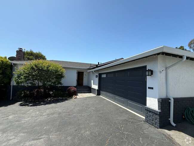 Building Photo - Remodeled San Carlos Retreat with Outdoor ... Rental