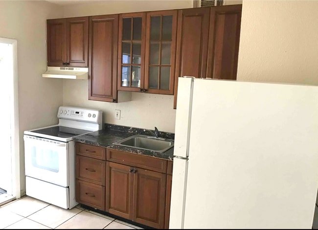 Photo - 1664 NE 146th St