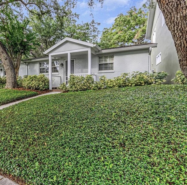 Building Photo - 330 5th Ave N