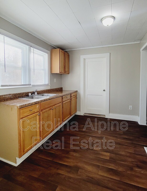 333 Todd St
