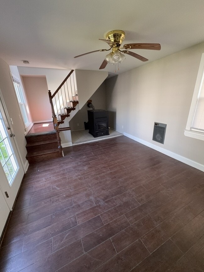 Photo - Charming 3 Bed, 2 Bath Ranch-Style Colonia...