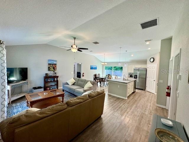 Photo - 5423 NW 52nd Ave