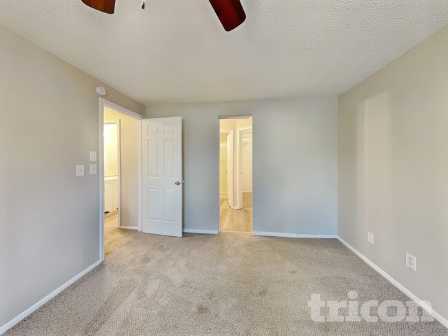 Photo - 5043 Stone Trace