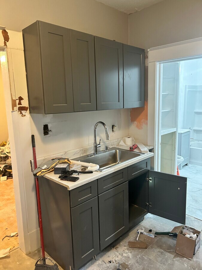 1177 Reaney Ave House Unit 1 House Rental in Saint Paul, MN