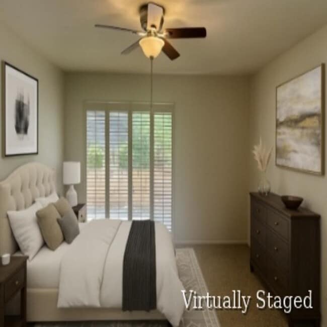 Building Photo - 1206 Hi Stirrup