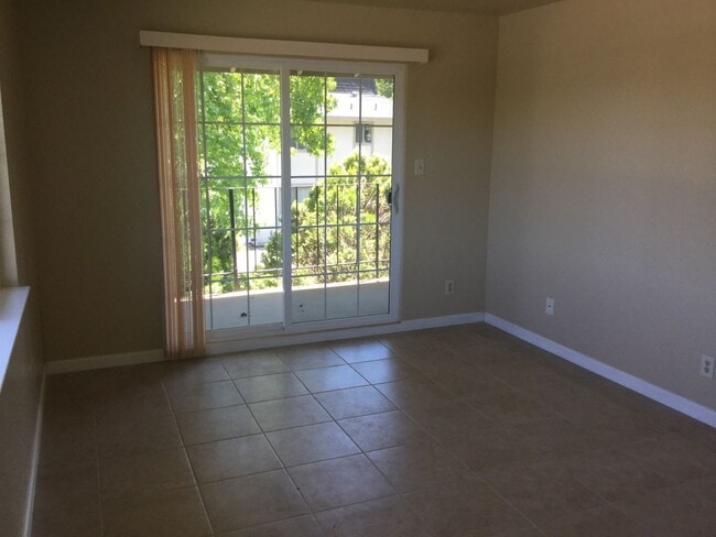 Photo - Cute upper-level 1bd. in Rohnert Park ~ Available NOW