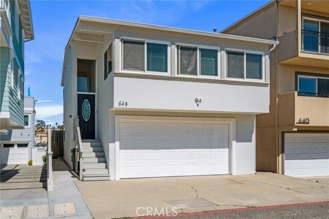648 Loma Dr
