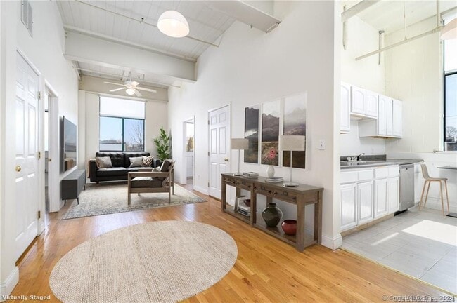 Building Photo - 390 Charles St Unit APT 201