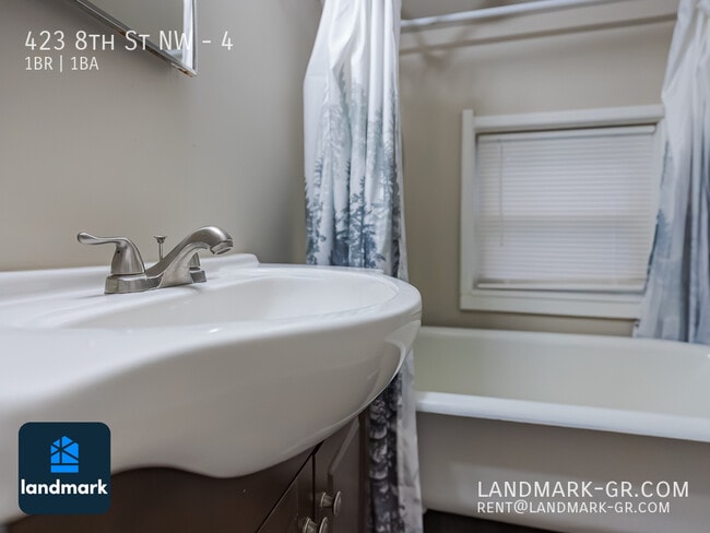 Photo - 423 8th St NW Unit 4