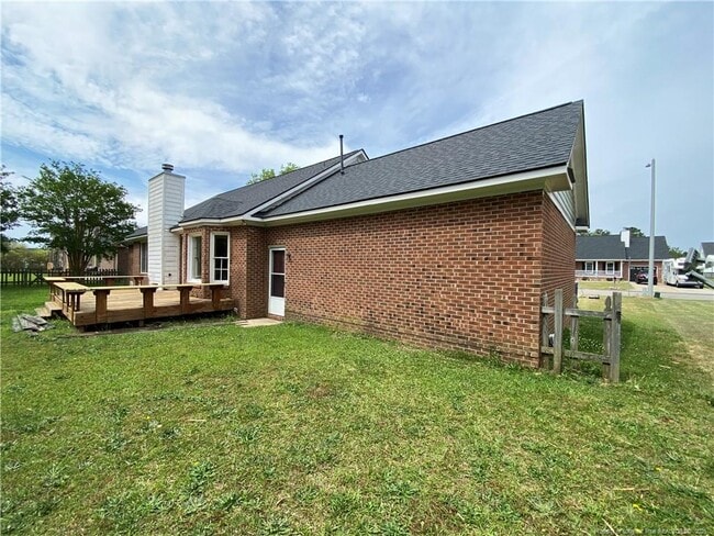 Photo - 1175 Helmsley Dr