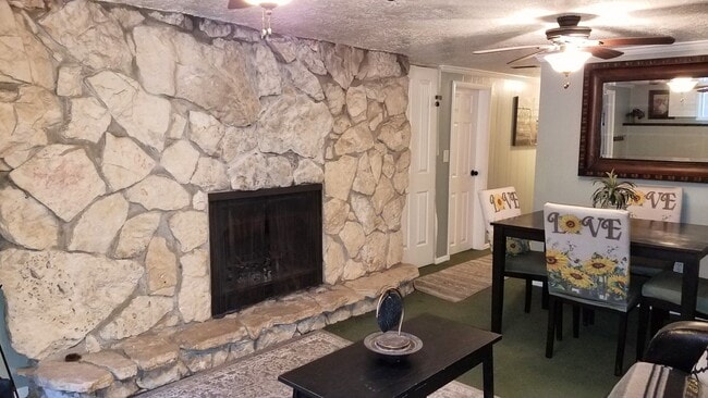 Photo - 655 E Riviera Cir