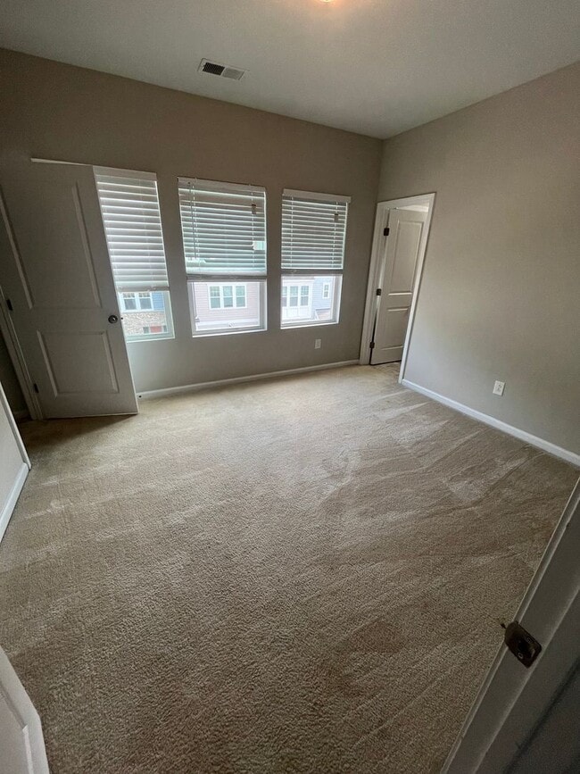 Photo - Charming 3 Bedroom Home Located In Apex NC!!!
