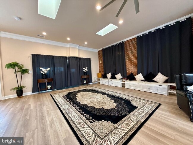 Photo - 19923 Smith Cir