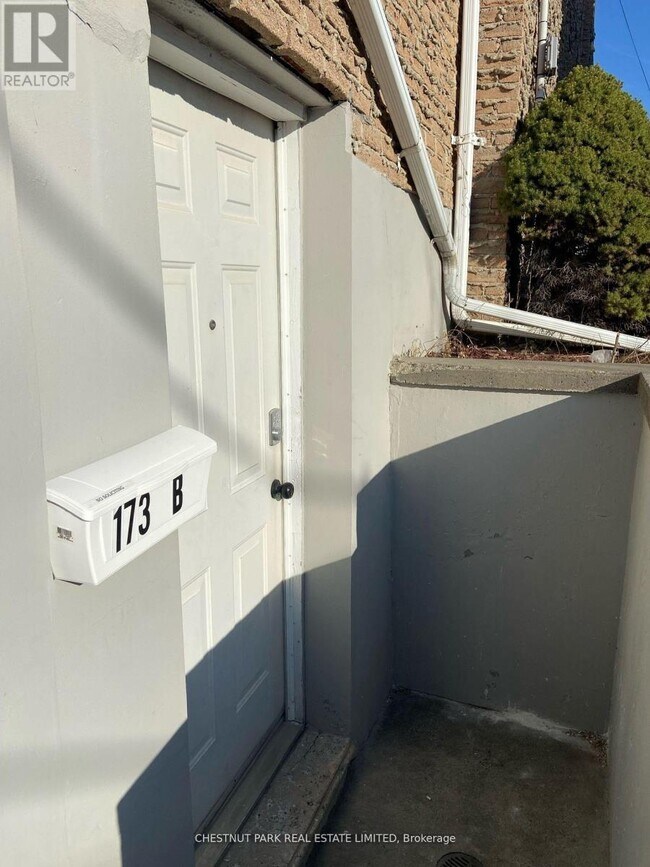 Photo - 173 Chambers Ave