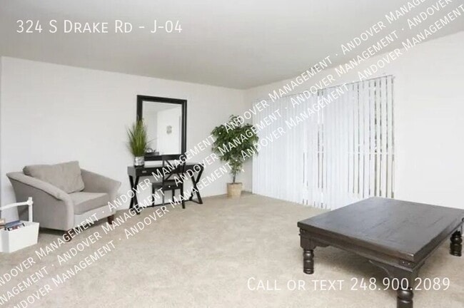 Photo - 324 S Drake Rd Unit J-04