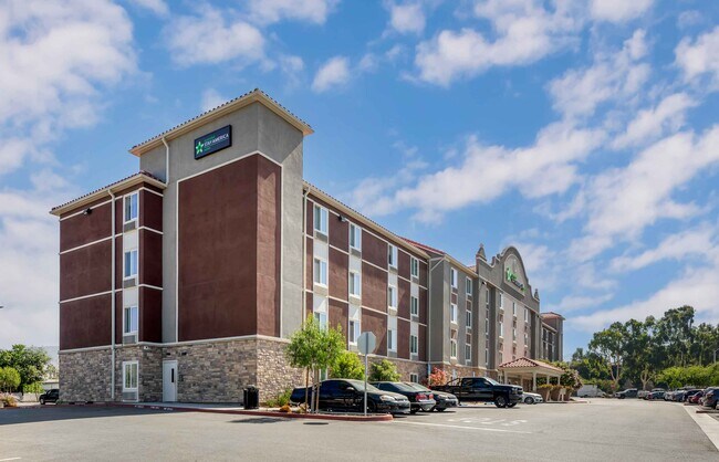 Furnished Studio-Redlands