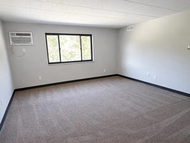 2-Bed/1-Bath - Chateau Apartments