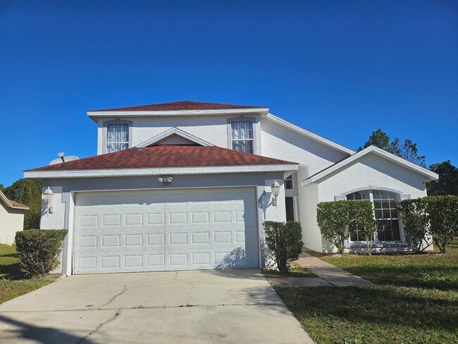 Building Photo - 725 Hawk Ln