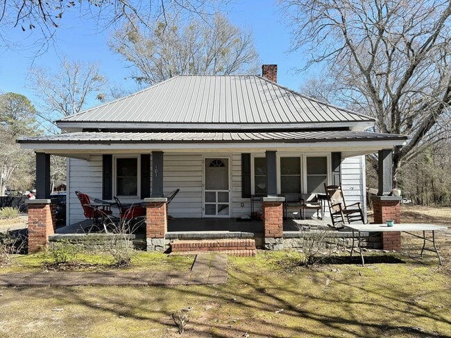 Building Photo - Cozy 2 Bed, 1.5 Bath Home off Whitehead Ci...