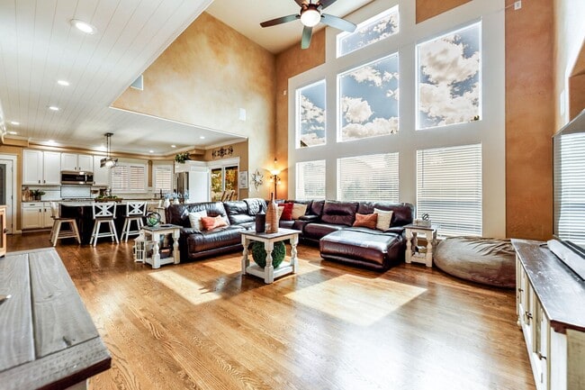 Photo - 3615 Oak Meadow Dr