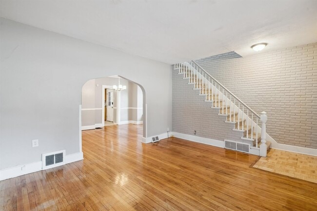 Photo - 1411 Jersey Ridge Rd