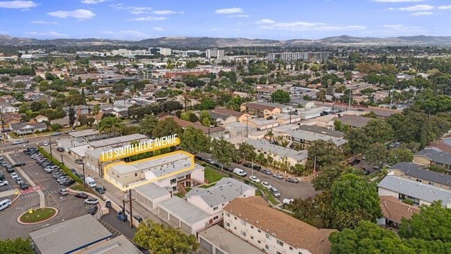 Photo - 113-201 South Lillie Avenue