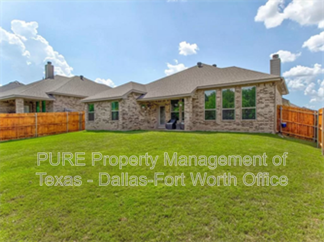 Photo - 1612 Town Creek Cir