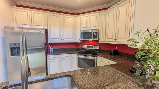 9055 Capistrano St N Unit 4206