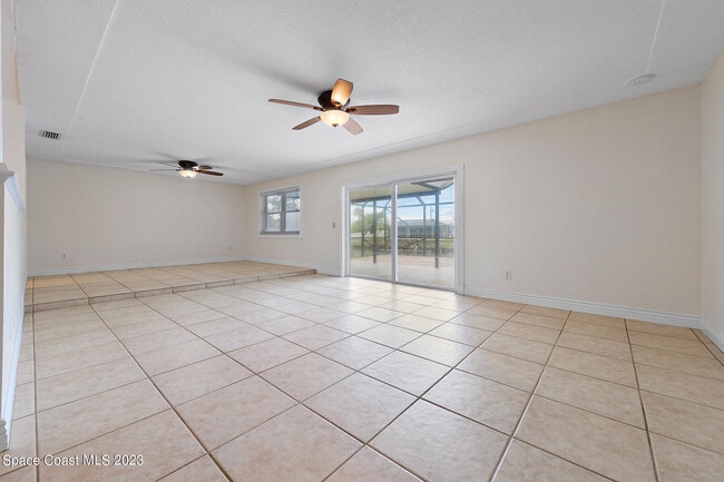 Photo - 403 Bridgetown Ct