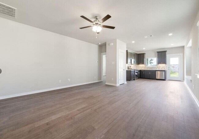 Photo - 2221 Rocoso Trl