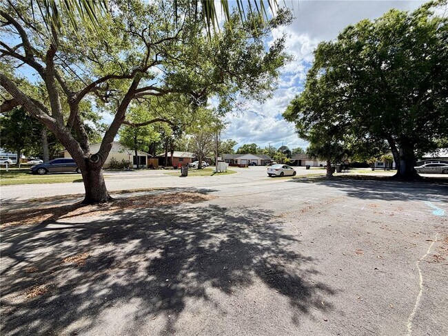 Photo - 2761 62nd Terrace N