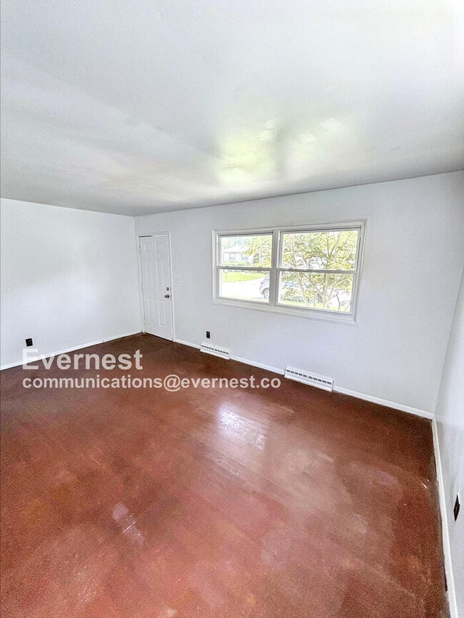 Photo - 1213 Scott Ave