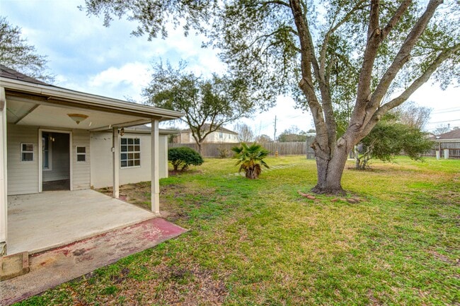 Photo - 14802 Newton Falls Ln