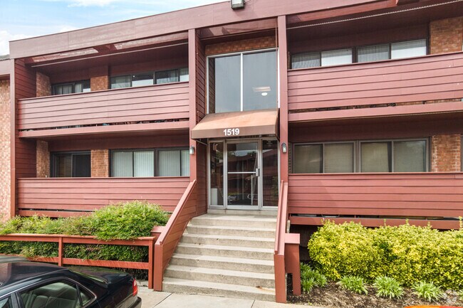 Photo - George Mason Village Condo