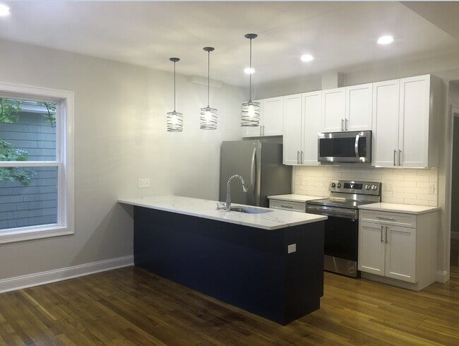 Photo - 7 Ashford St Unit 2