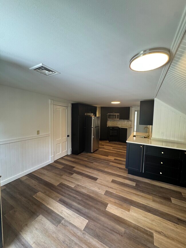 31 Hadley St Unidad South Hadley